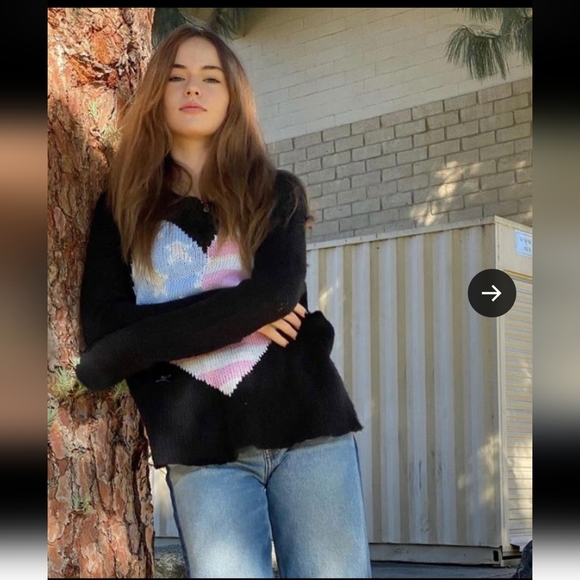 Wildfox Heart Sweater - Picture 3 of 8